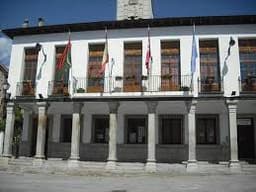 Ayuntamiento Mir